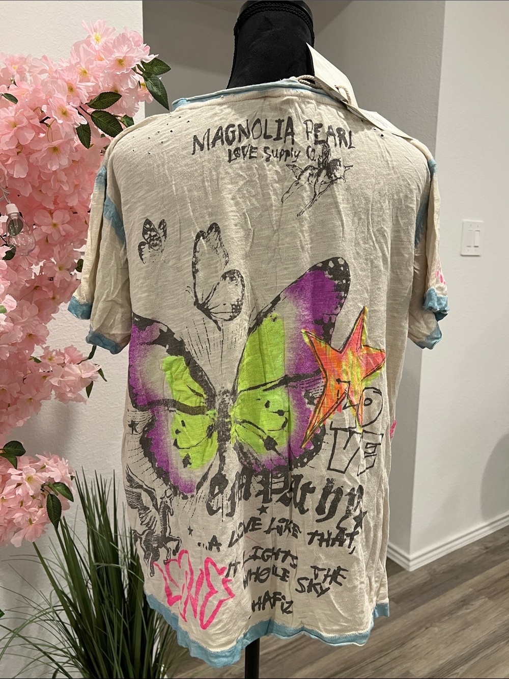 Magnolia Pearl Forever Bewildered Tee (item A33) - Picture 6 of 10